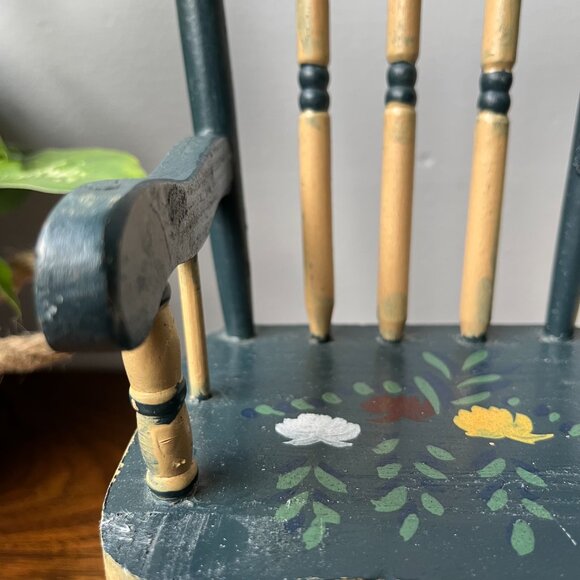 Wooden Toy Doll Rocking Chair Doll Furniture Hand Painted 10-3/4" Tall - Picture 14 of 15